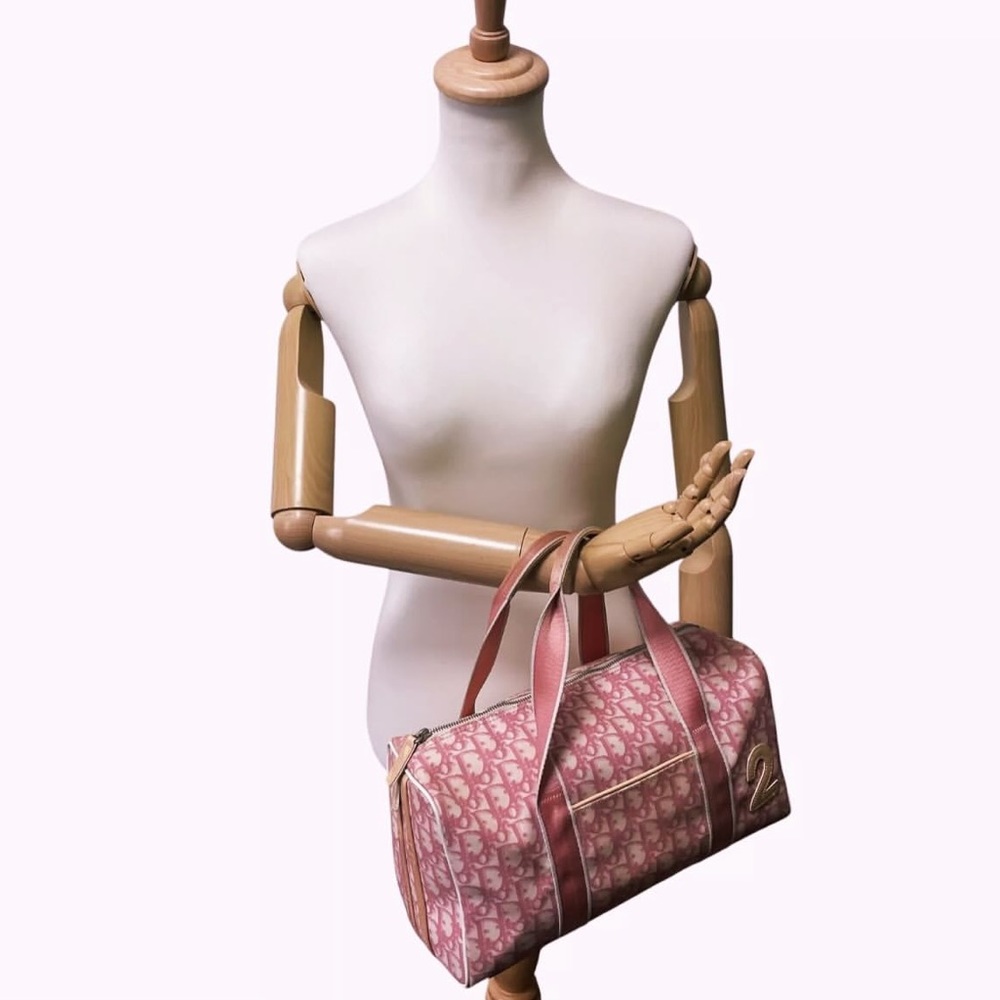 DIOR Trotter Buyer’s Appreciation ( 3 Prizes ) - Picture 5 of 11